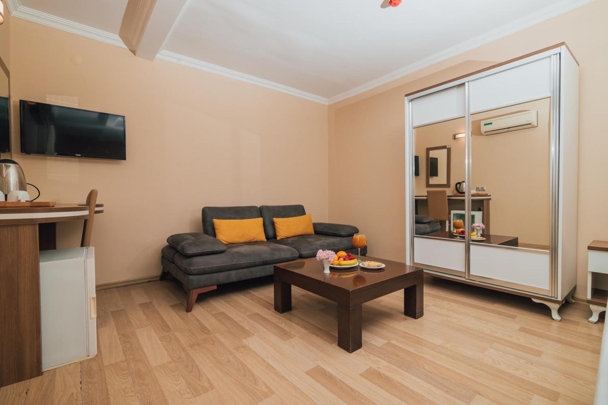 Konak Park Hotel Trabzon Esterno foto
