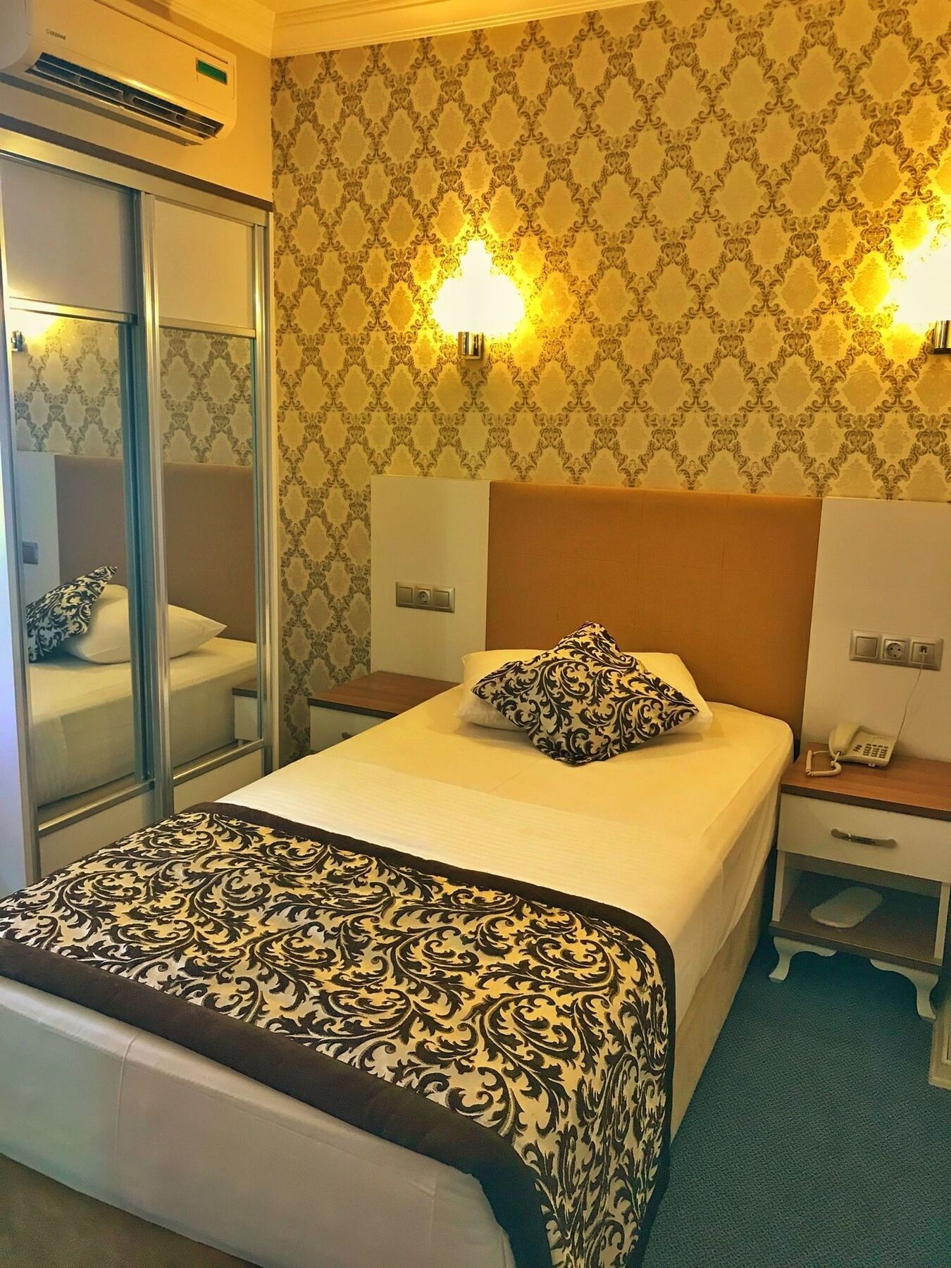 Konak Park Hotel Trabzon Esterno foto